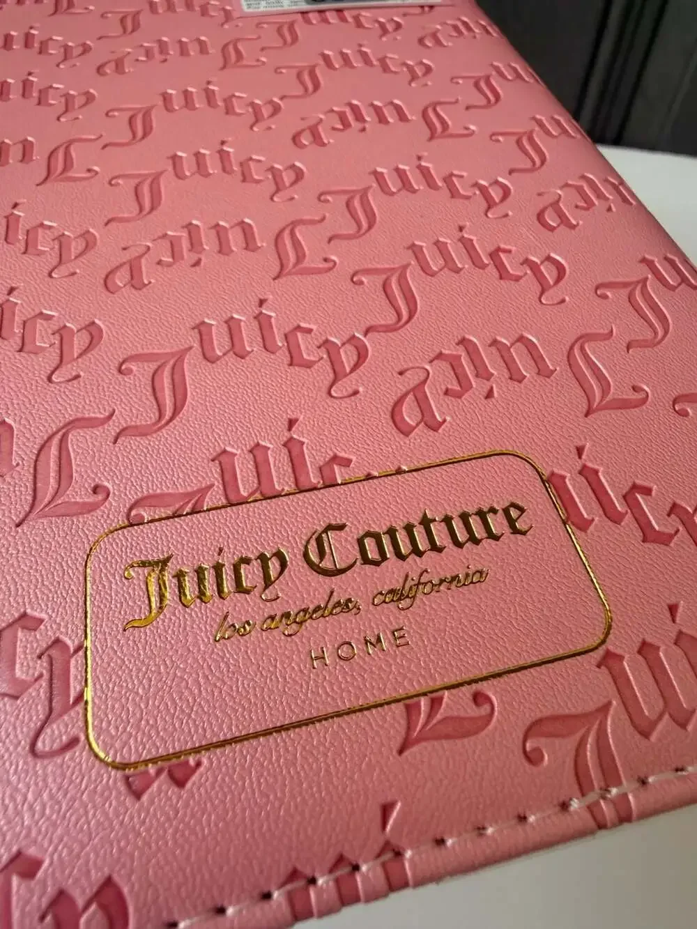 NWT Juicy Couture pink and black journal with diamond-topped pen. GOLD